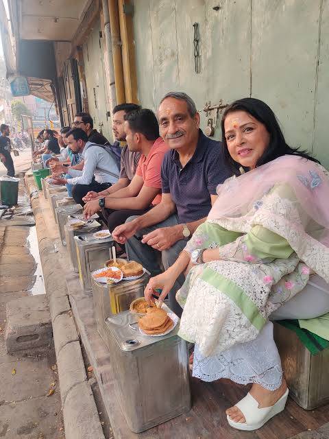 Bedaipoori and jalebi