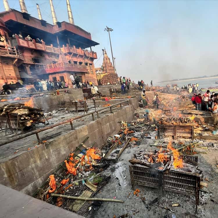 Manikarnika Ghat