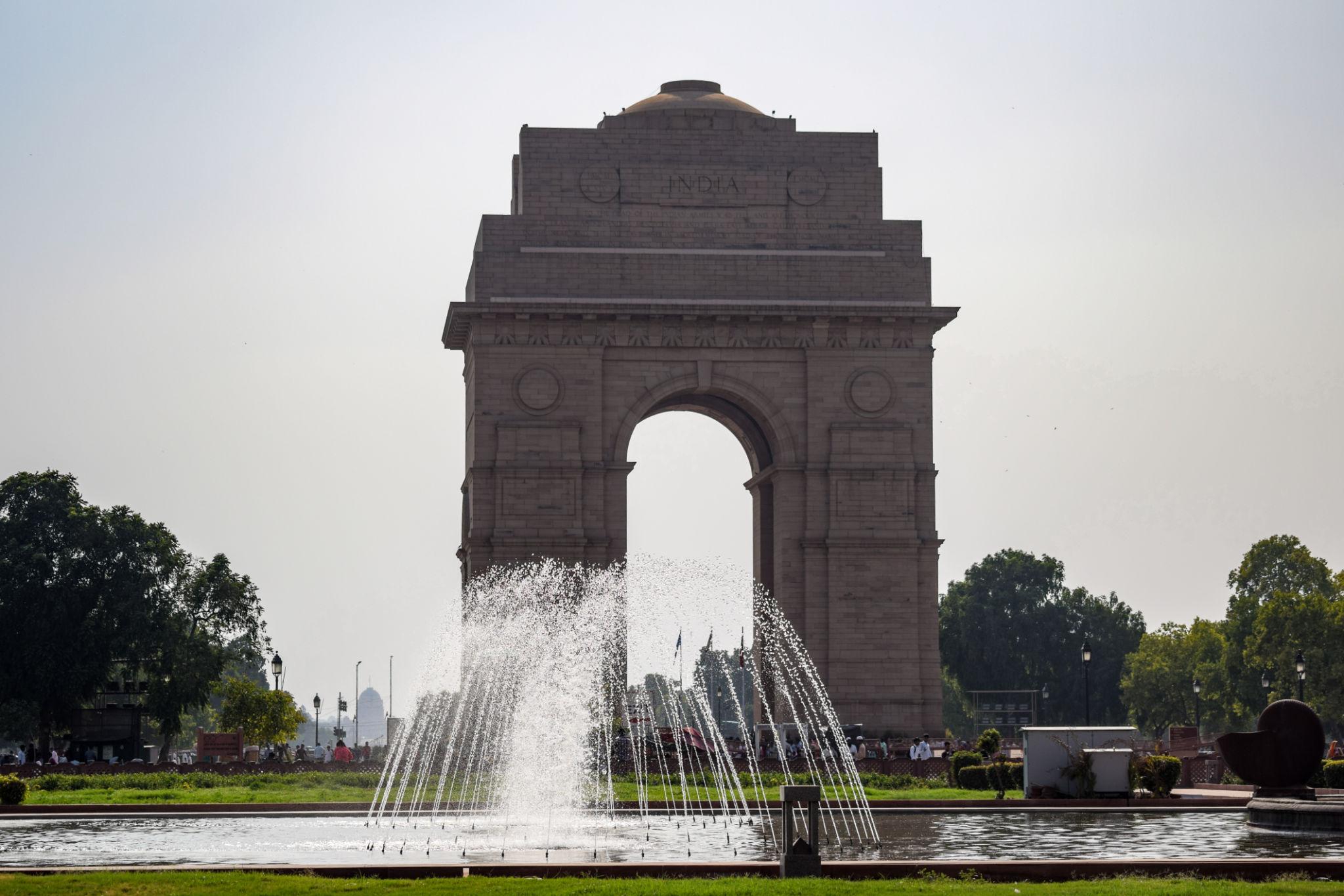 Morning Calm At India Gate