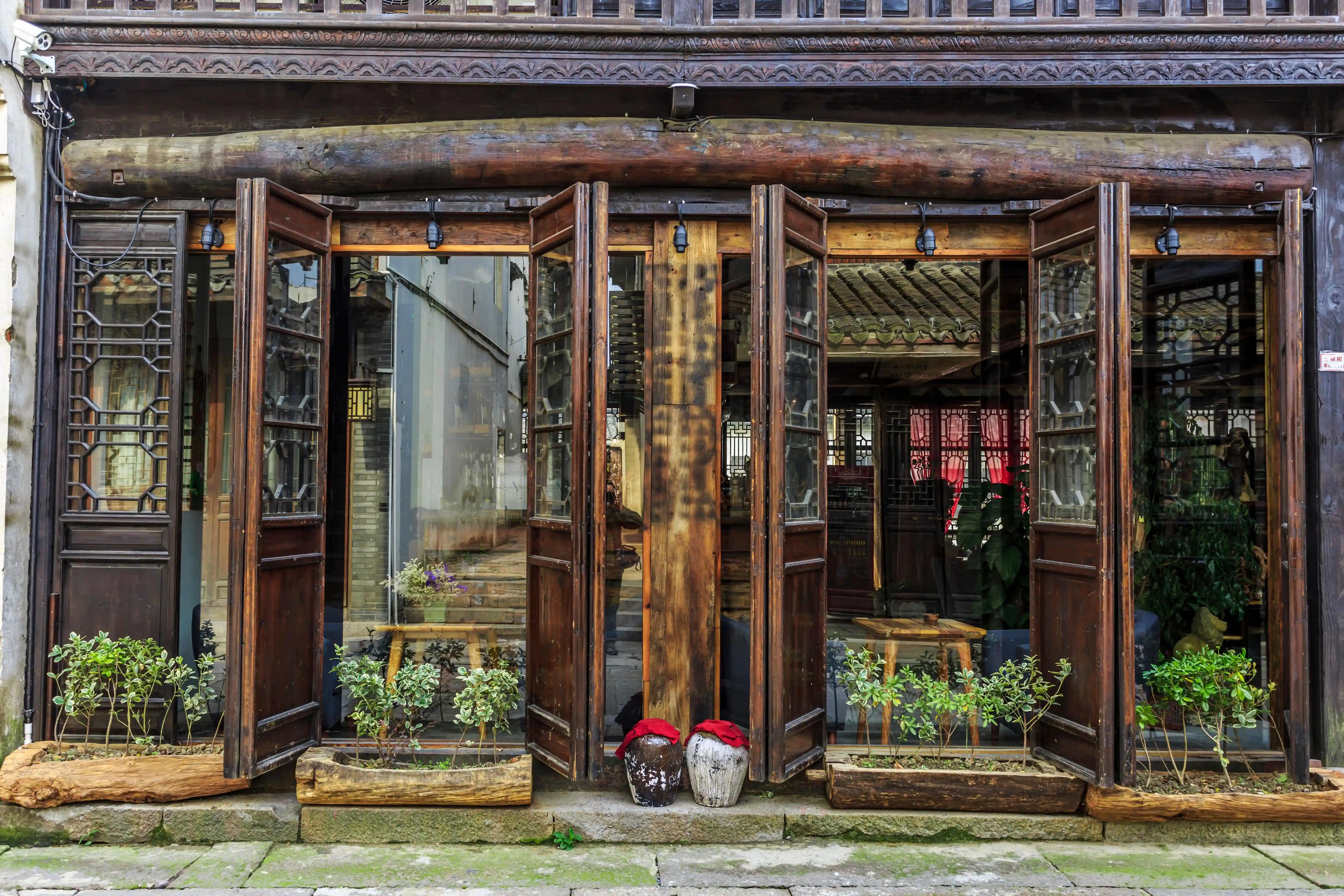 Aesthetic Cafe Entry